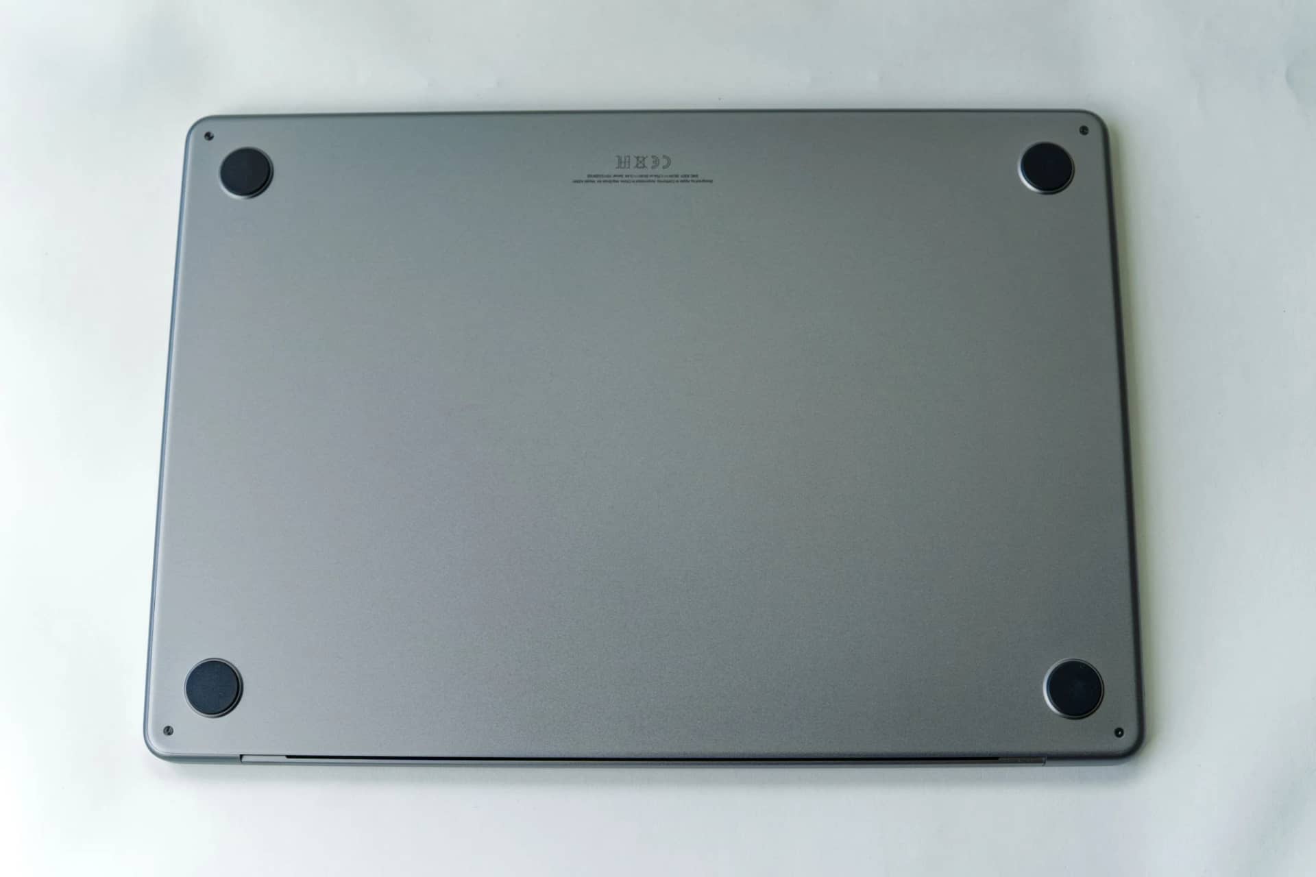 Apple Macbook Pro Intel Core i7 - (16 GB/512 GB SSD/Mac OS (13 Inch, Silver, 1.83 kg - View 5